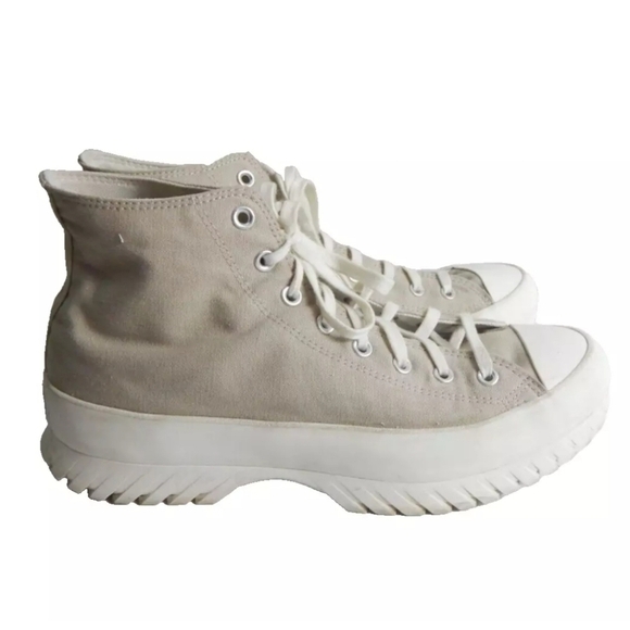 Converse Lugged 2.0 Platform Sneaker - Picture 2 of 5